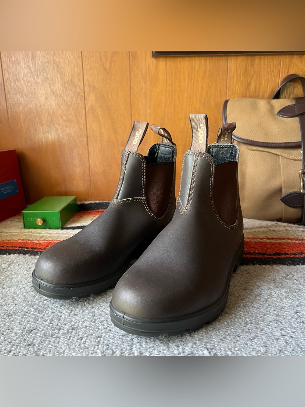 Blundstone Chelsea Boots Brown Leather - Picture 11 of 13